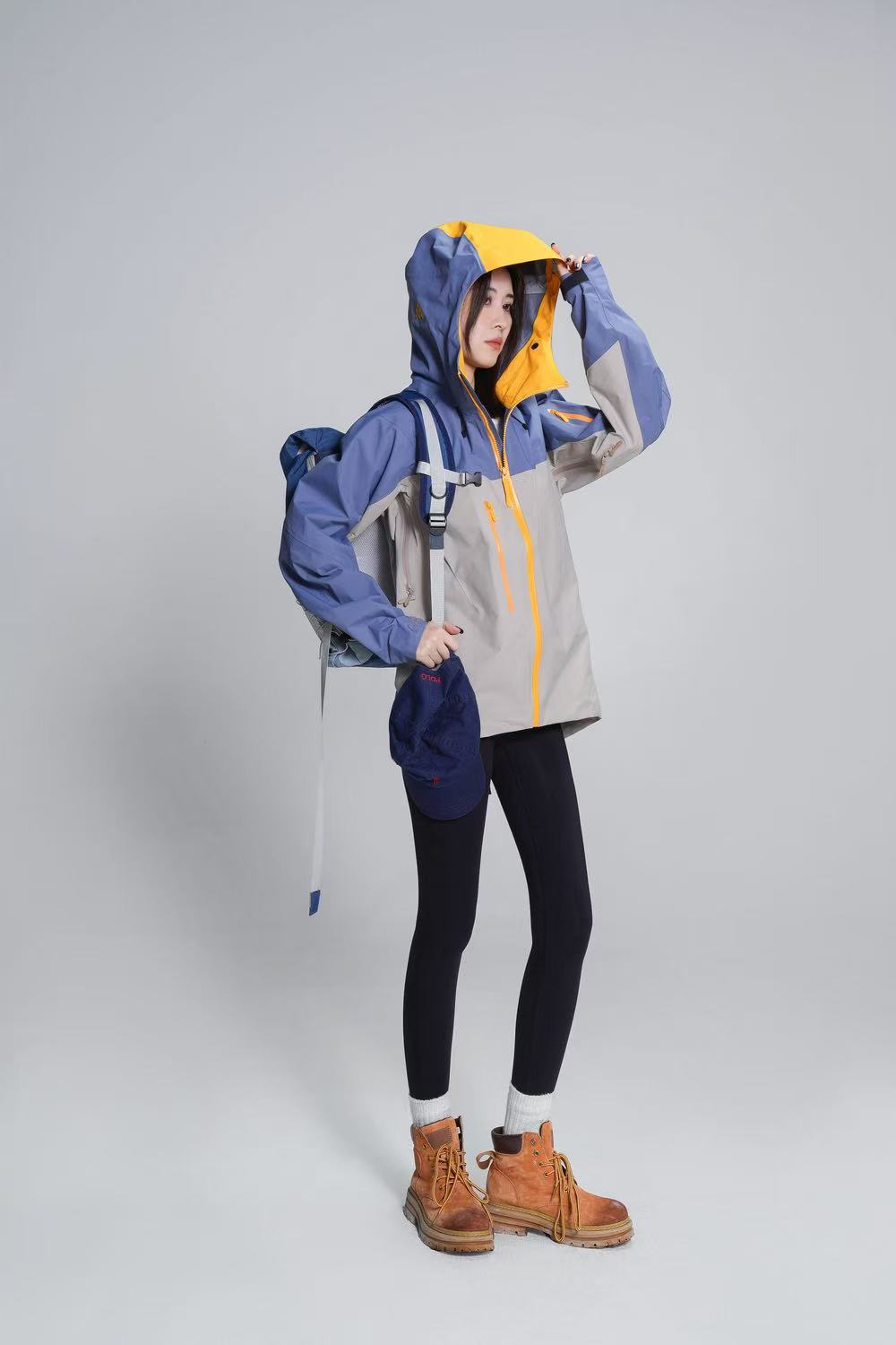 【J17-A】男女轻奢全溢胶连帽防风防水经典休闲夹克冲锋衣