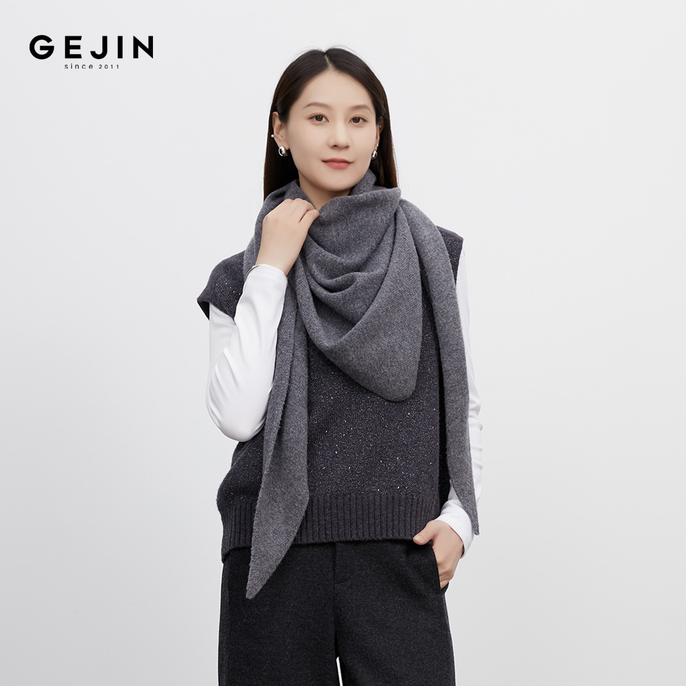 GEJIN/歌锦秋冬新款V领洋气百搭针织马甲9412562537