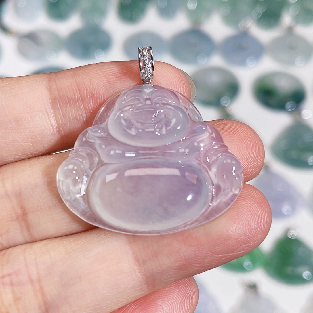 颈饰18K金镶嵌翡翠吊坠