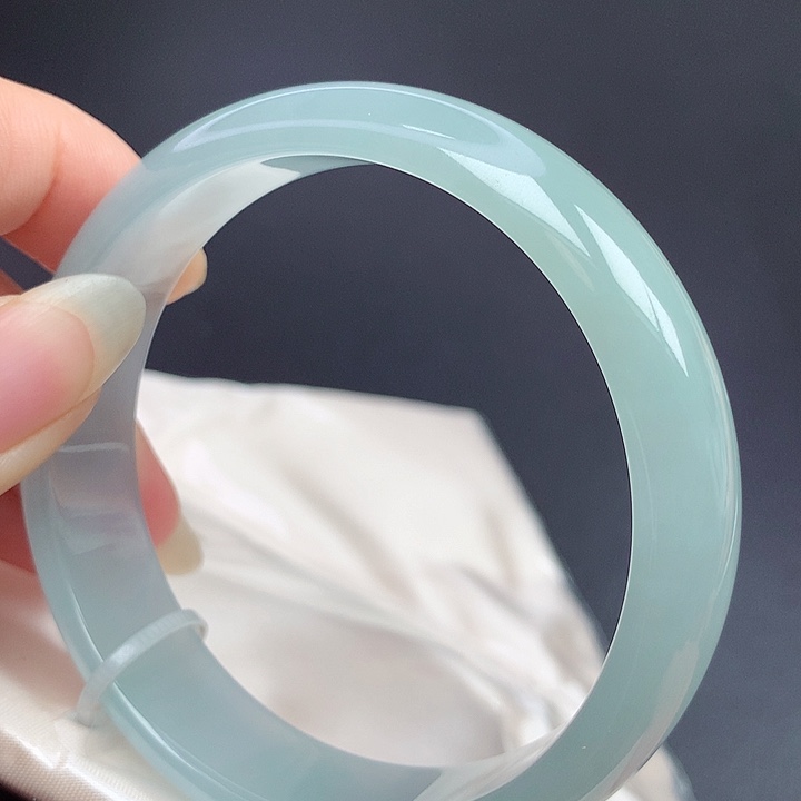 翡翠未镶嵌手镯58.7圈口