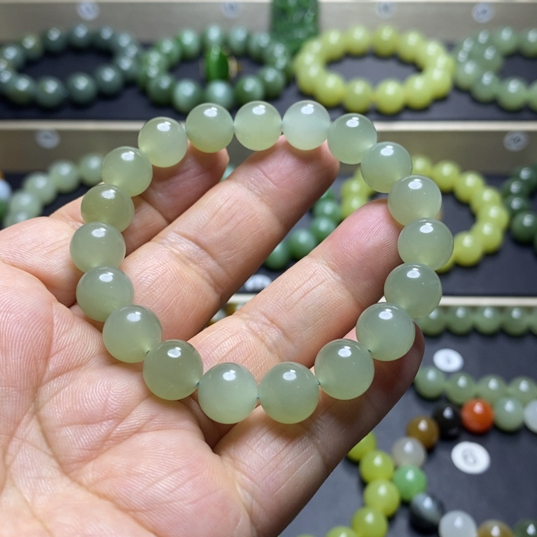 手串未镶嵌和田玉