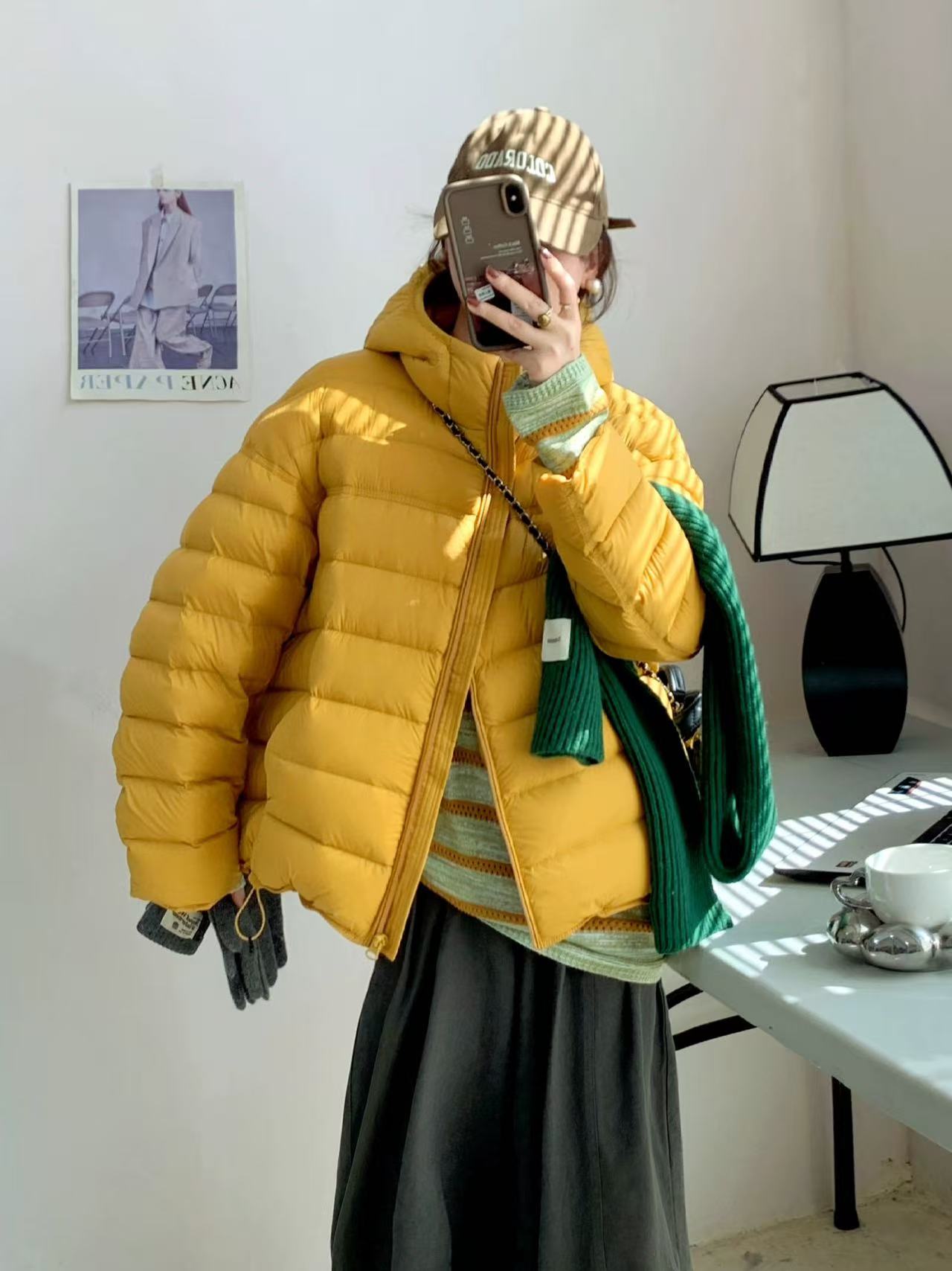 8950女士泡芙排骨款戴帽外套