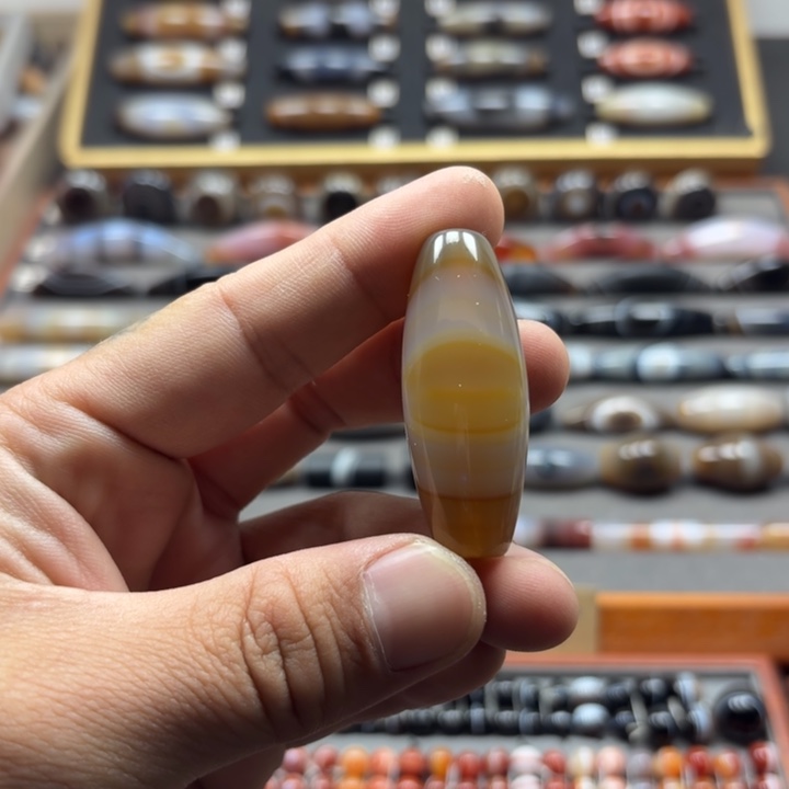 玛瑙/玉髓未镶嵌锁骨