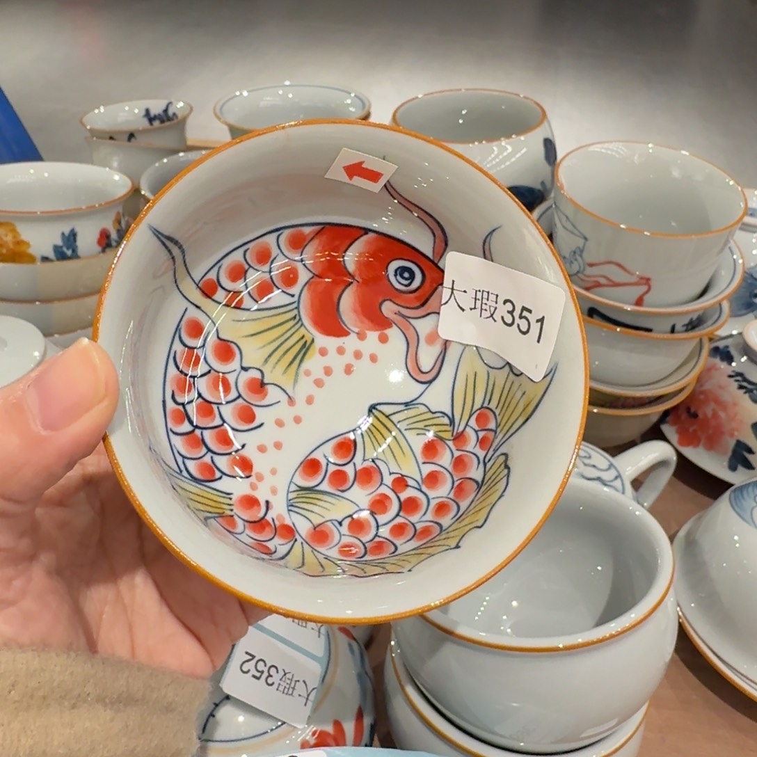 釉下手绘茶具微瑕