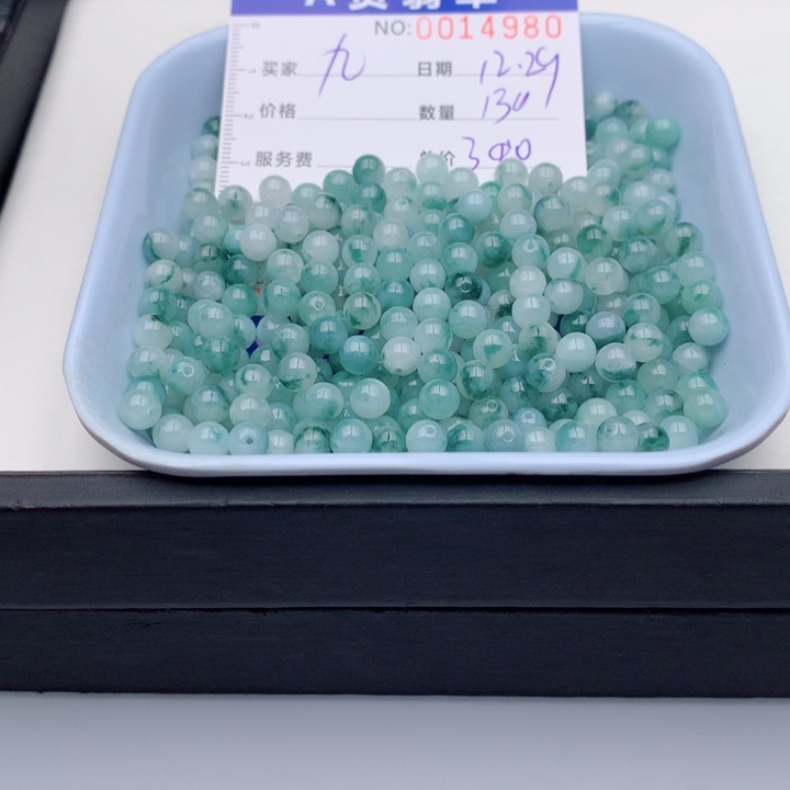 九***曦翡翠未镶嵌手链多样性