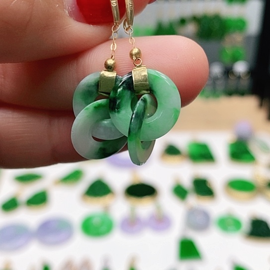 翡翠耳饰18K金镶嵌耳饰