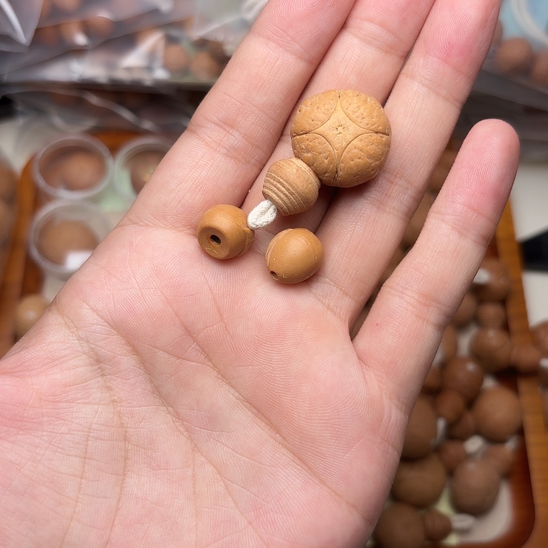 霸***制手串凤眼菩提麒麟三通