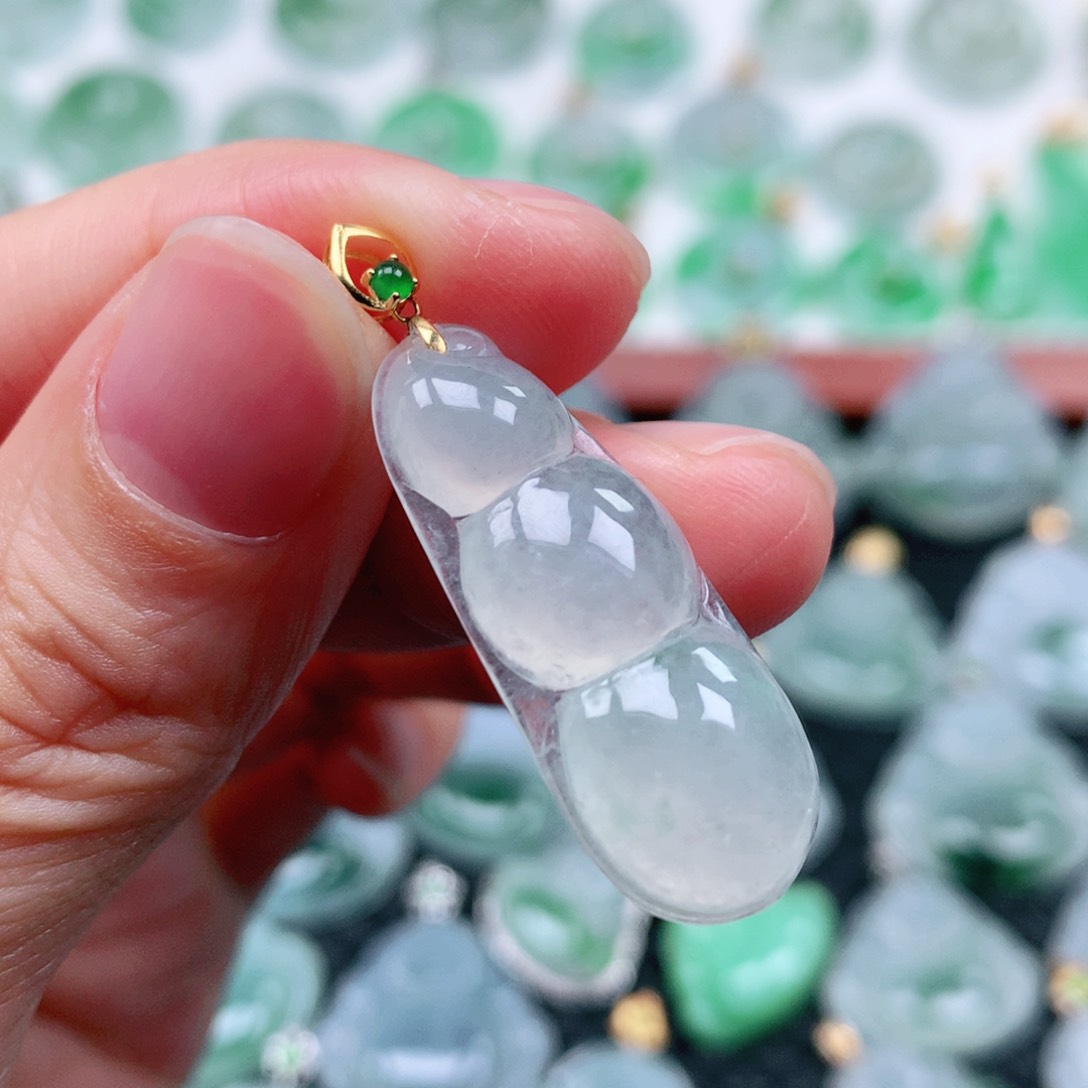 翡翠吊坠(不含链)18K金镶嵌