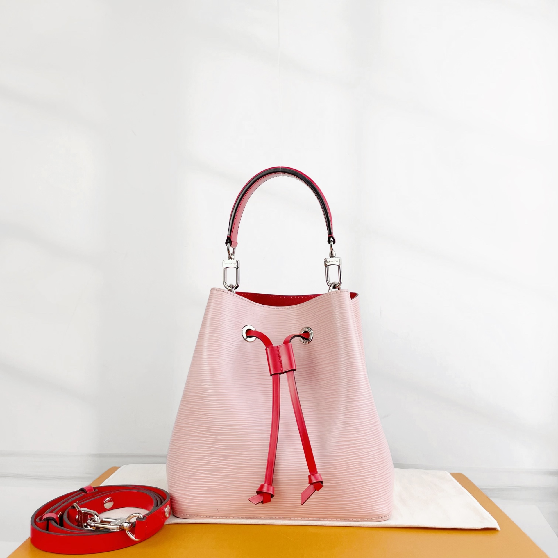95新 LouisVuitton/路易威登 小野专属/95新/LV/单肩包/DY1797