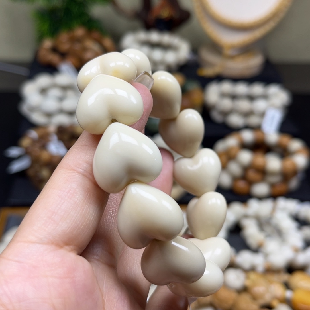 菩提根/象牙果吊坠1.13.138爱心