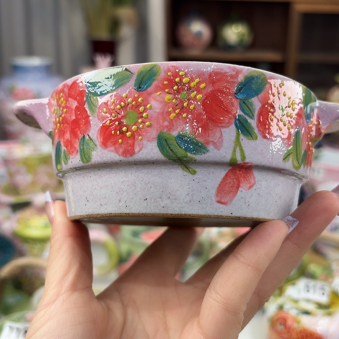 瓷片在干嘛我也要你抱啊