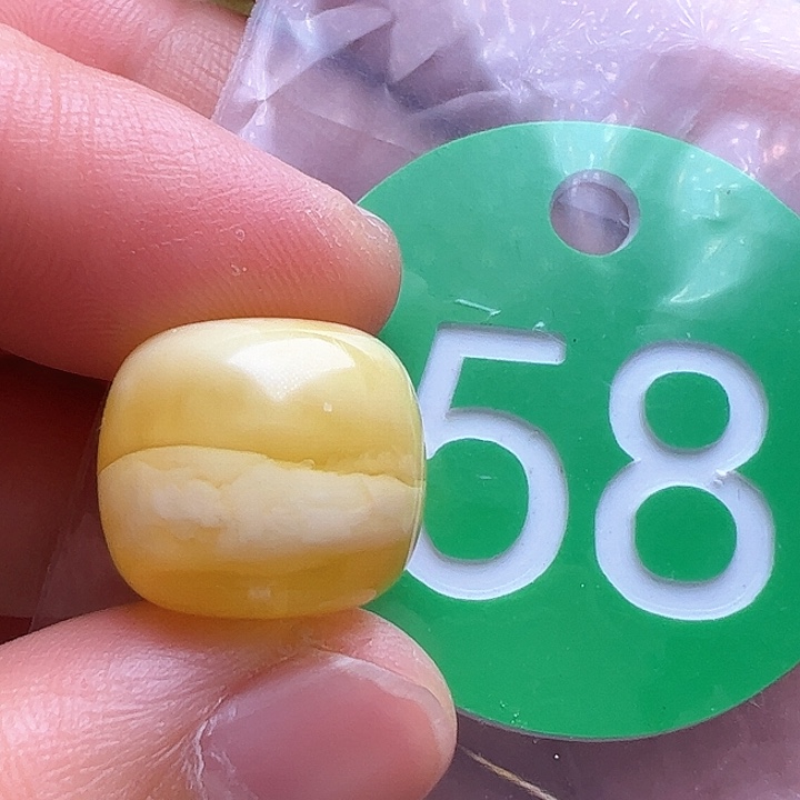 未镶嵌蜜蜡裸石15m m