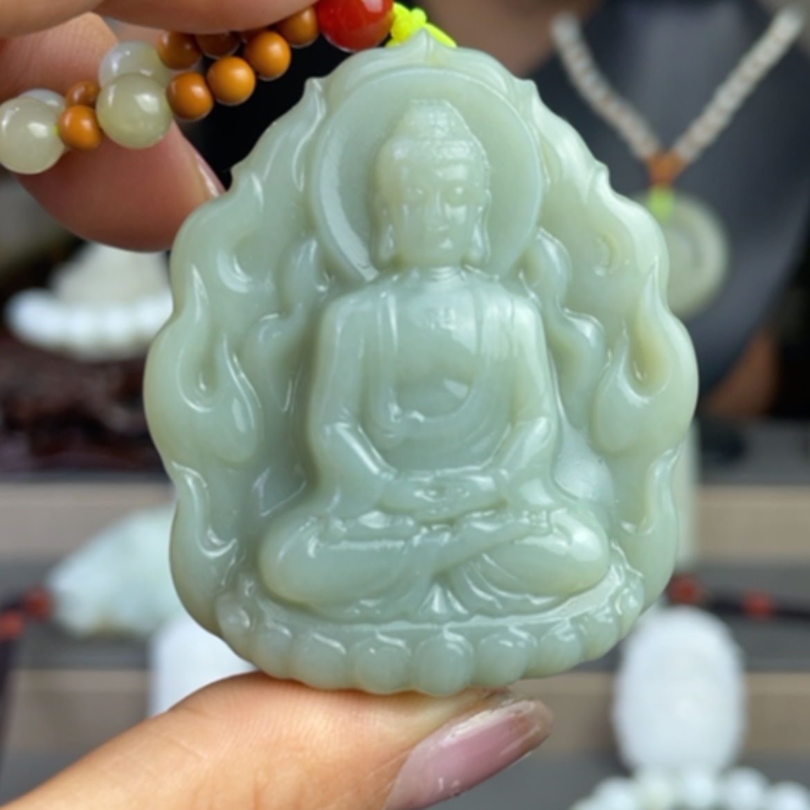【闪购商品】和田玉未镶嵌颈饰