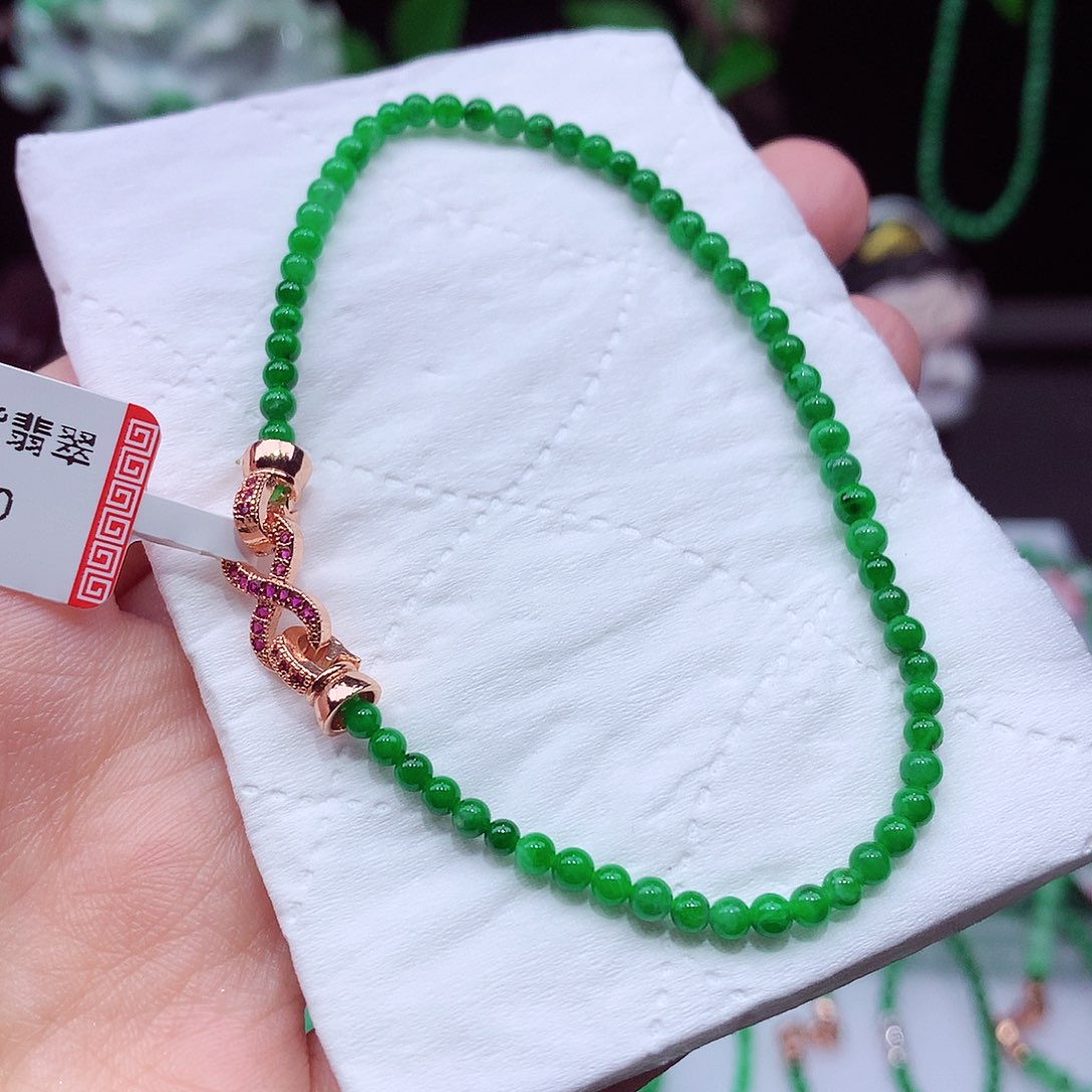 翡翠未镶嵌手链翡翠