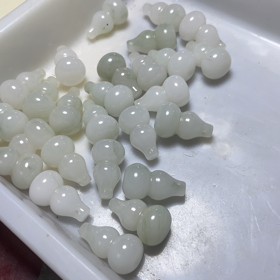 石英质玉手链未镶嵌