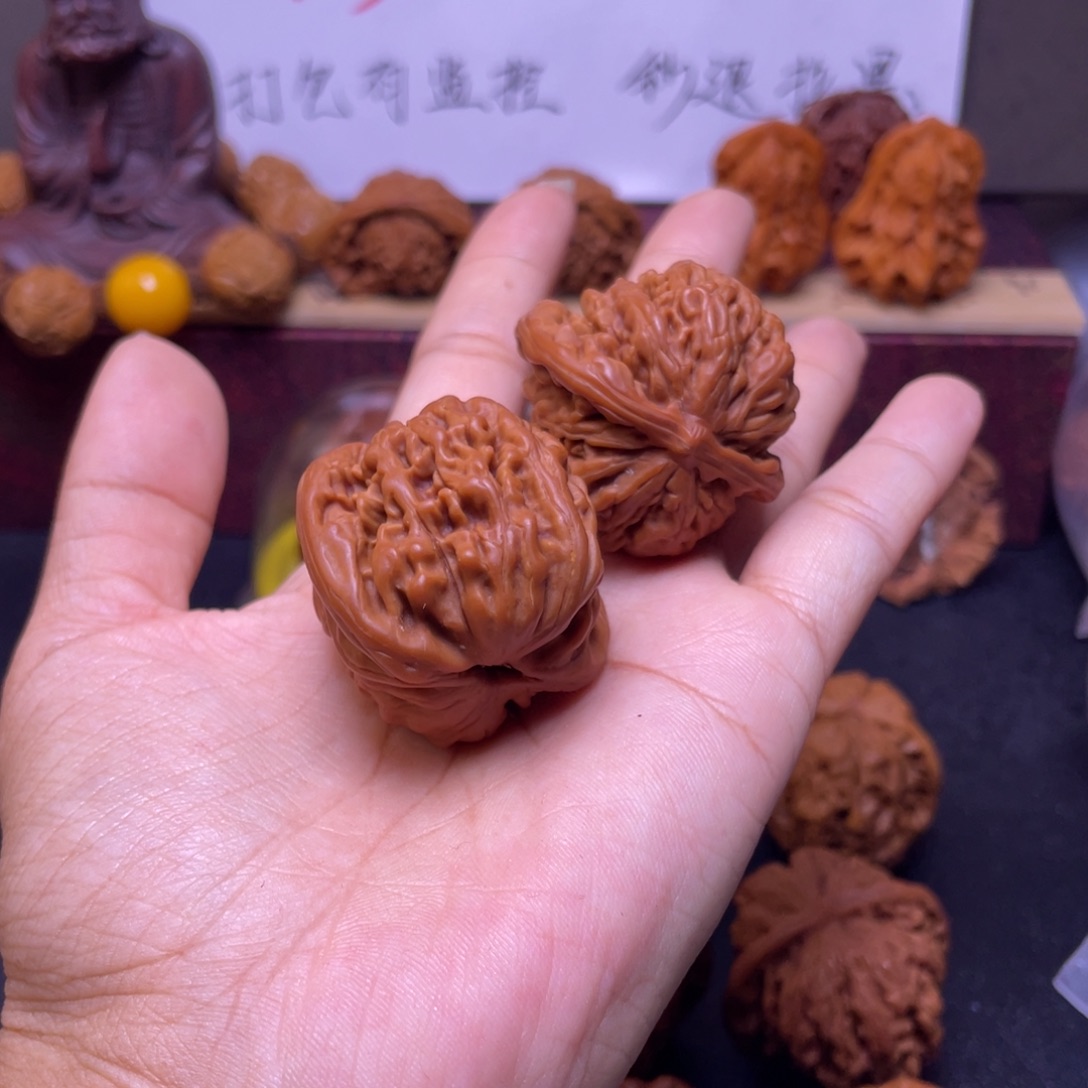 拾***橱桃核吊坠四座楼福利