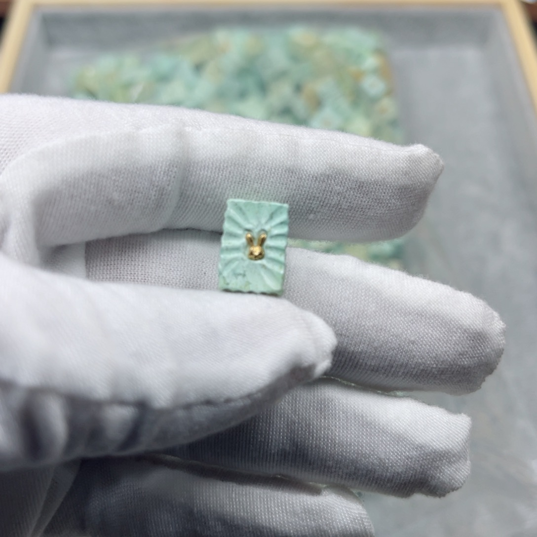 绿松石挂件未镶嵌