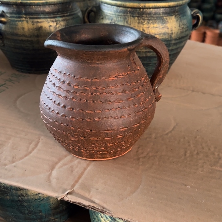 8.8-1高14口11土黄小壶