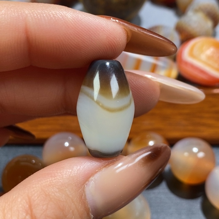 玛瑙/玉髓未镶嵌颈饰