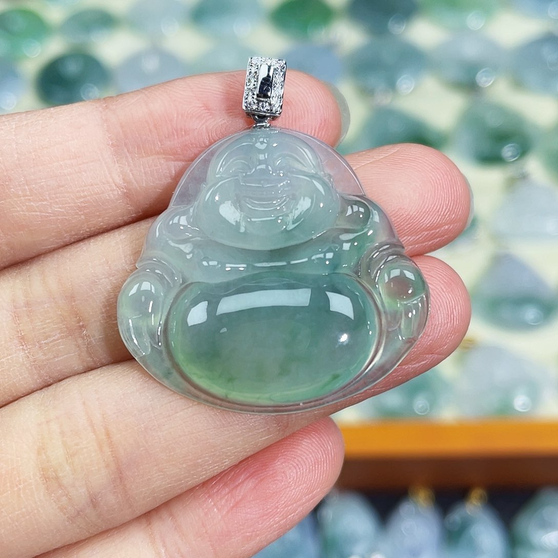 翡翠颈饰18K金镶嵌吊坠