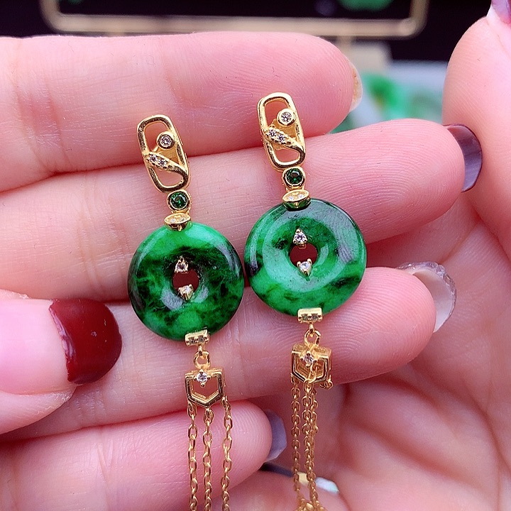 翡翠颈饰银S925镶嵌翡翠