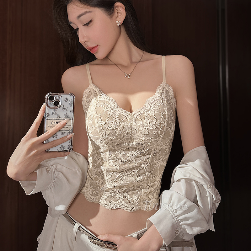 秋冬磨毛保暖吊带背心女2026新款带胸垫蕾丝美背外穿性感打底内搭