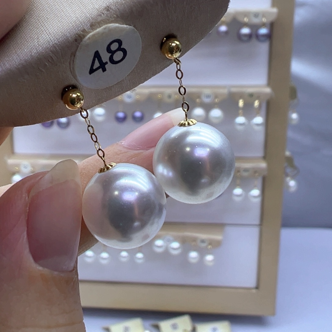 18K金镶嵌淡水珍珠耳饰