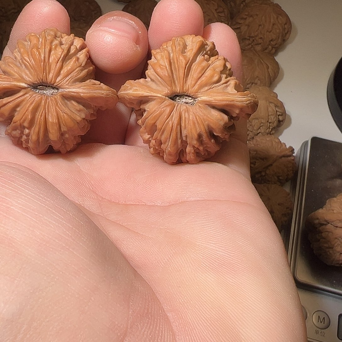 哥***人猴头核桃吊坠文玩