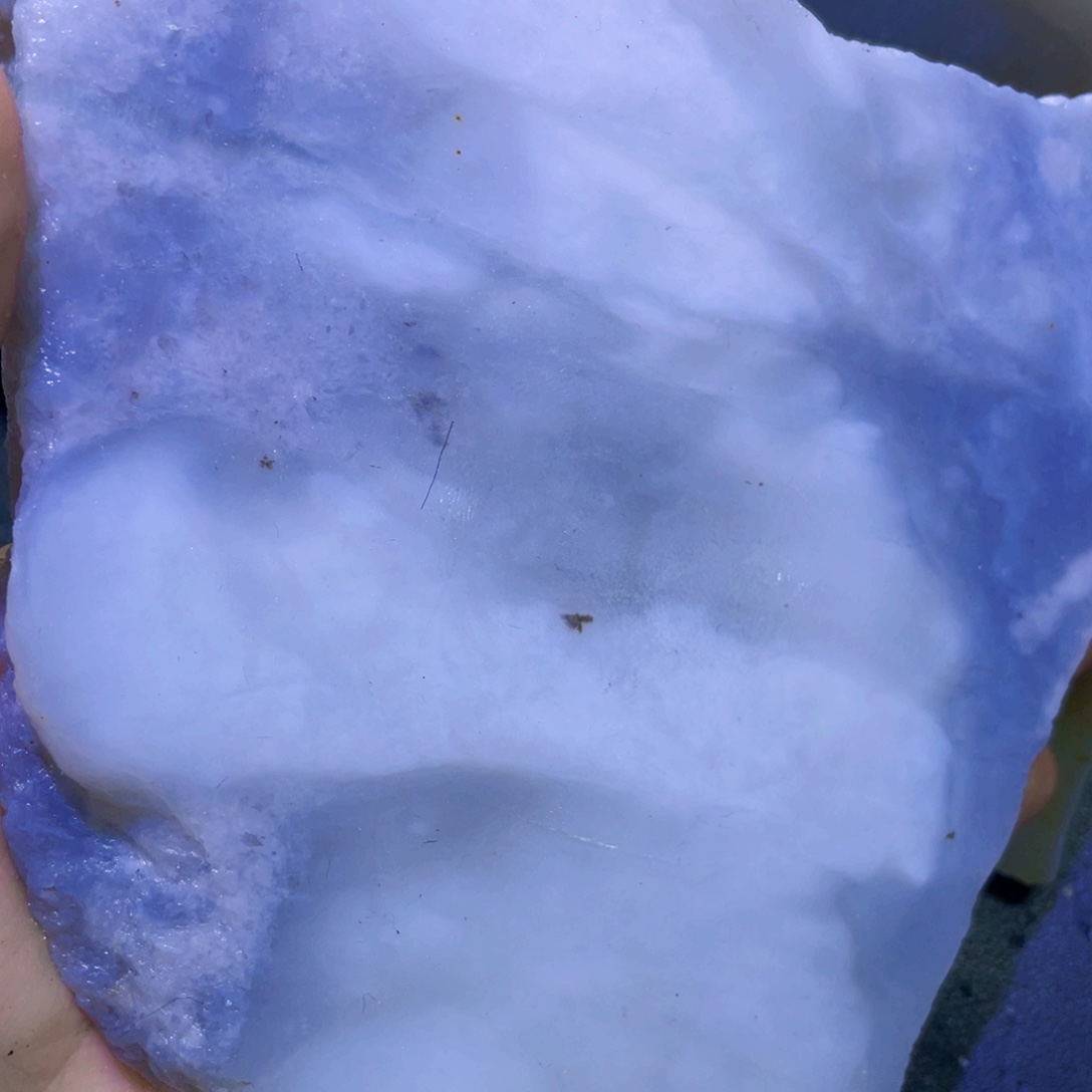 和田玉未镶嵌珠宝半成品