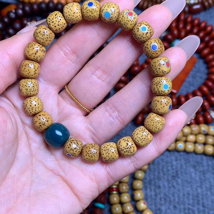 星月菩提吊坠菩提