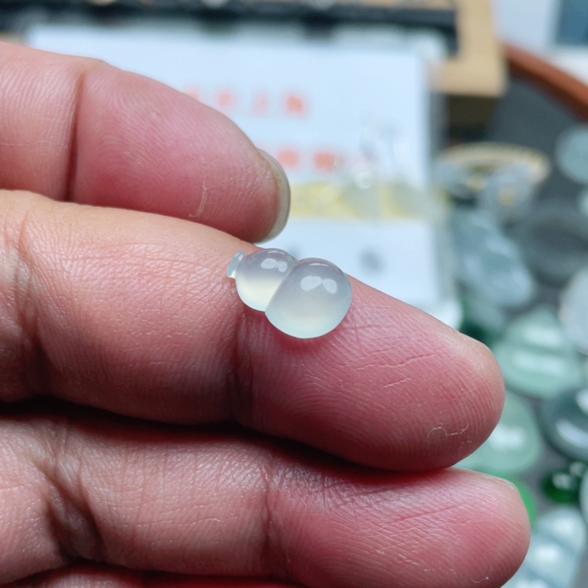 【闪购商品】翡翠颈饰未镶嵌翡翠