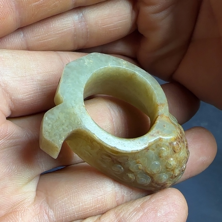 1***1和田玉未镶嵌挂件