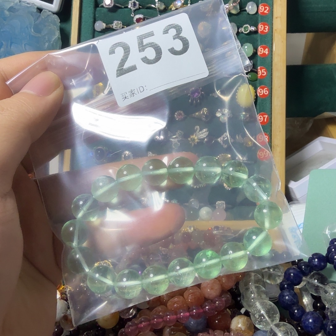 泼***1萤石手链未镶嵌萤石手链萤石手链