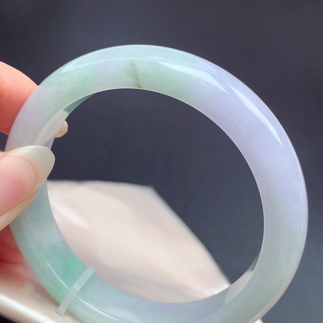 翡翠未镶嵌手镯56.5圈口