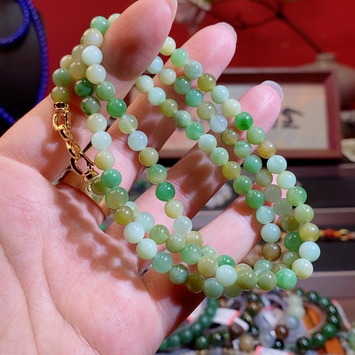 未镶嵌和田玉手链