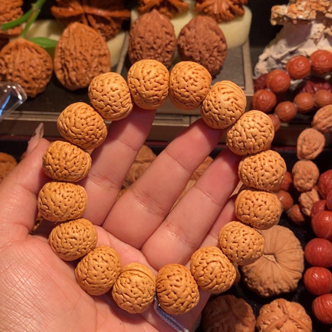 文玩核桃把件桃核圆苹果园