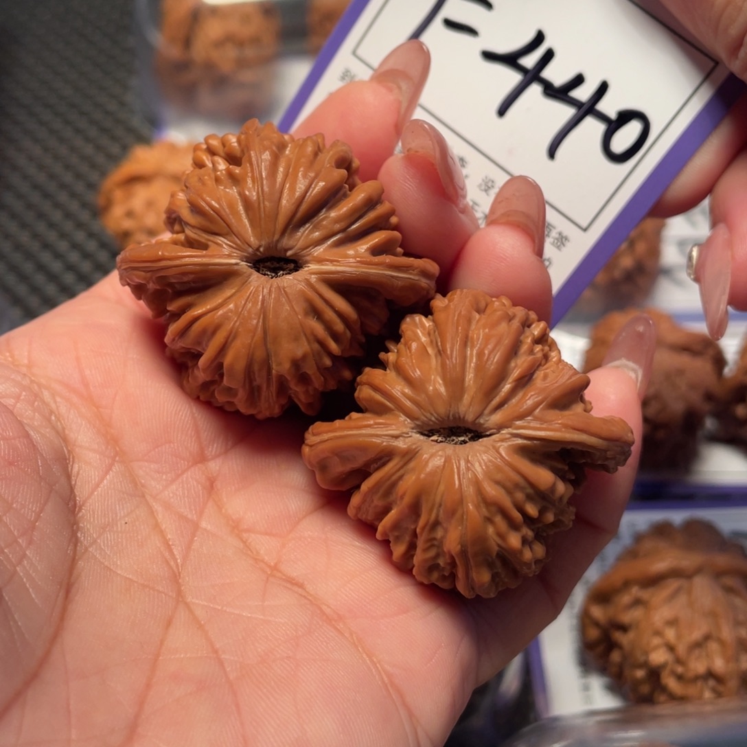 文玩核桃把件440号楼子41