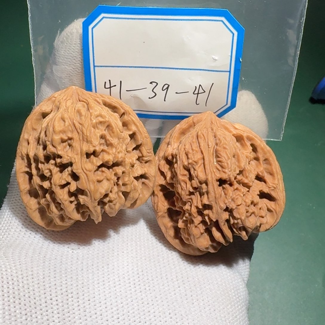 文玩核桃吊坠32号南疆s