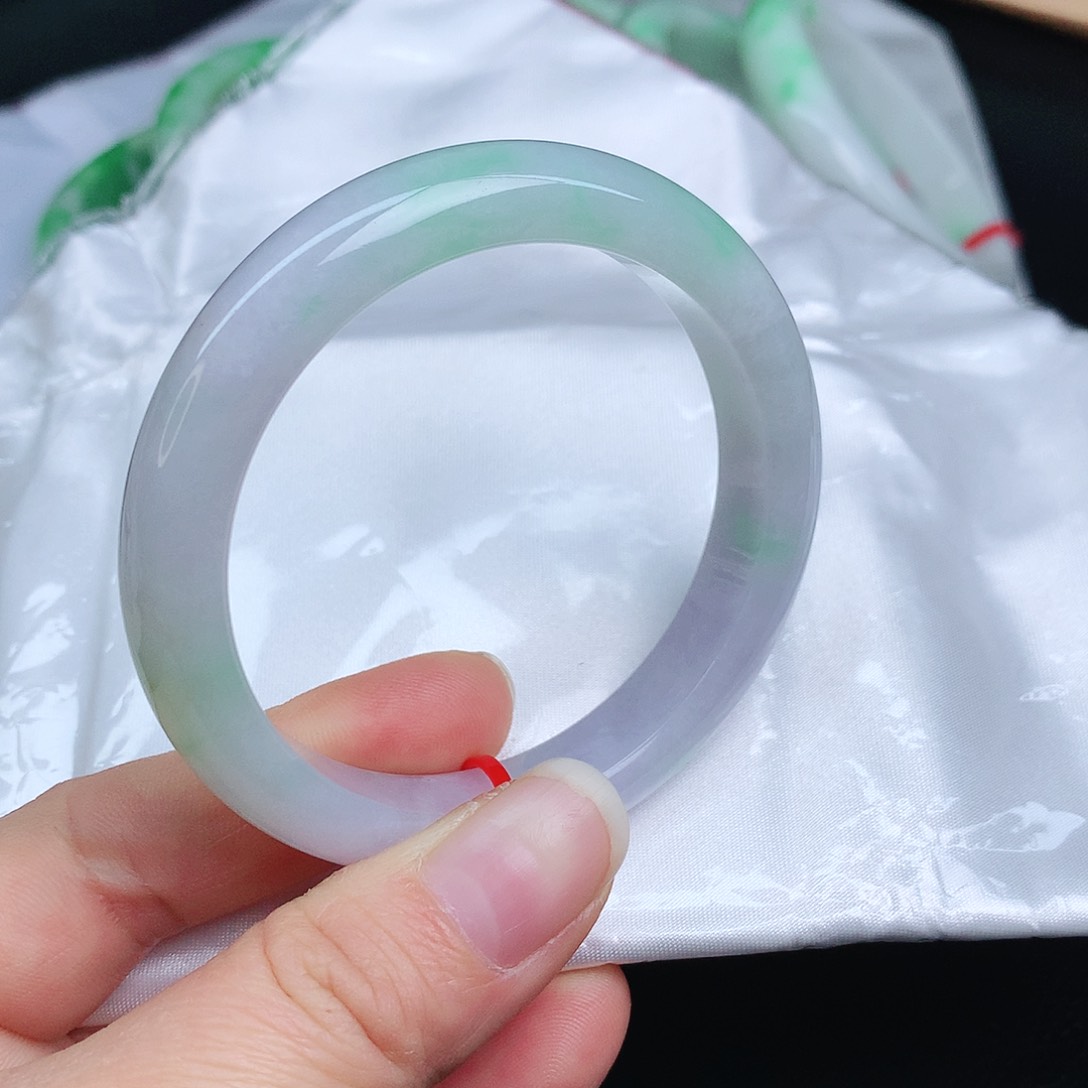 翡翠手镯未镶嵌064xcvbbn