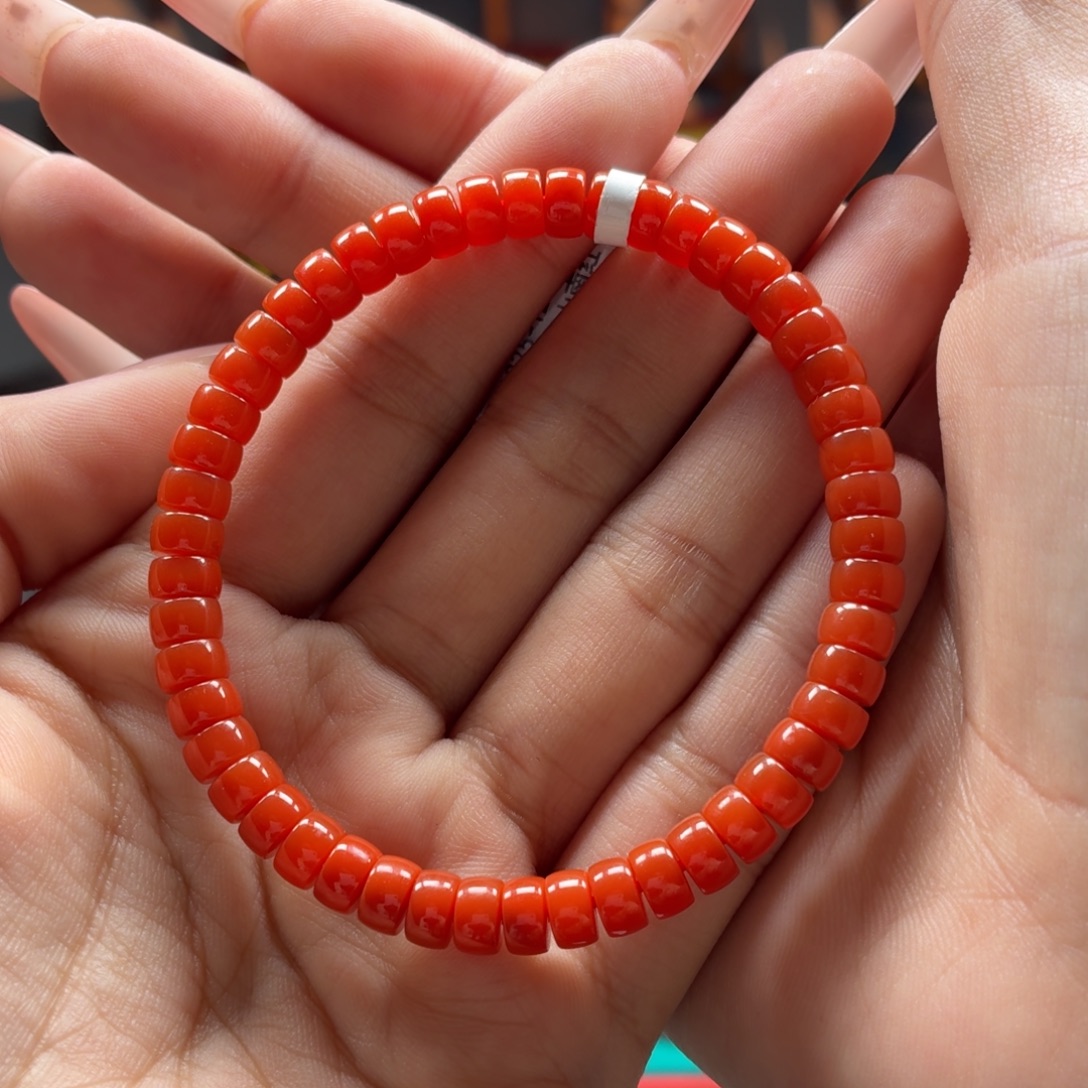 陆****南红玛瑙未镶嵌手串原矿保山南红官坡柿子红直切手串卡6