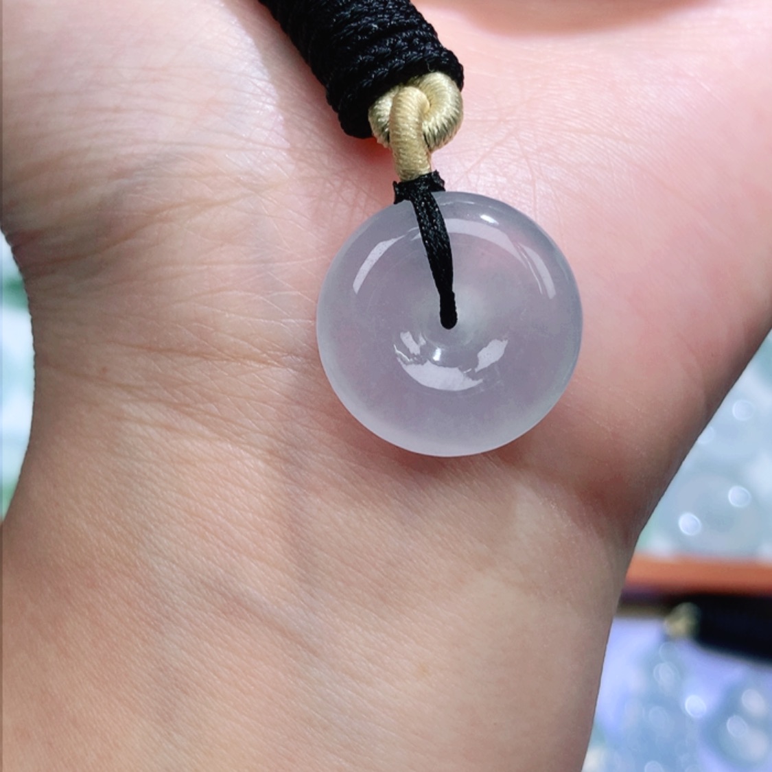 【闪购商品】翡翠颈饰未镶嵌平安扣