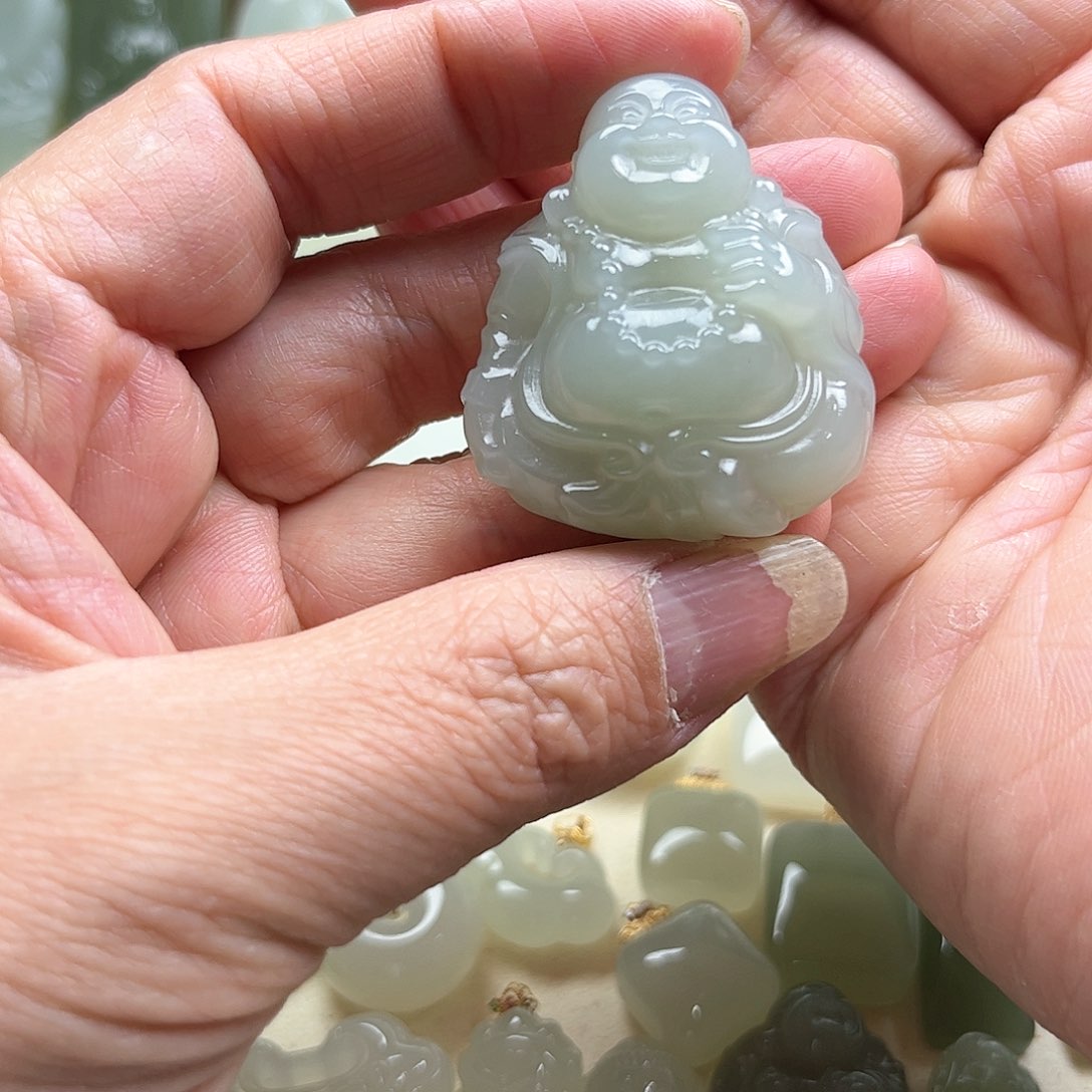 和田玉挂件未镶嵌