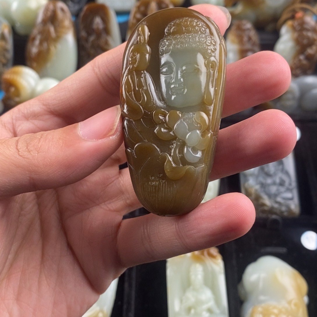 和田玉挂件未镶嵌