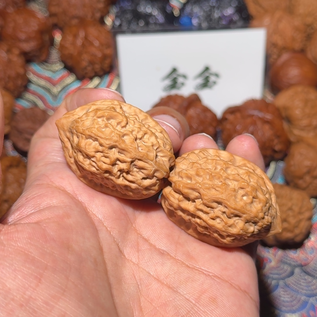 文玩核桃把件2203沈鸡，尺寸31 31 41