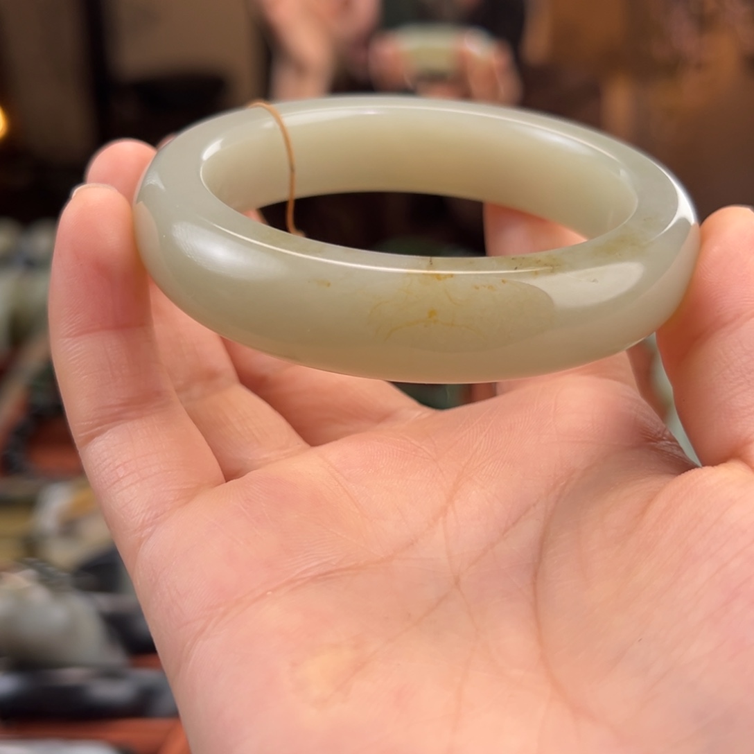 和田玉（子料）未镶嵌手镯