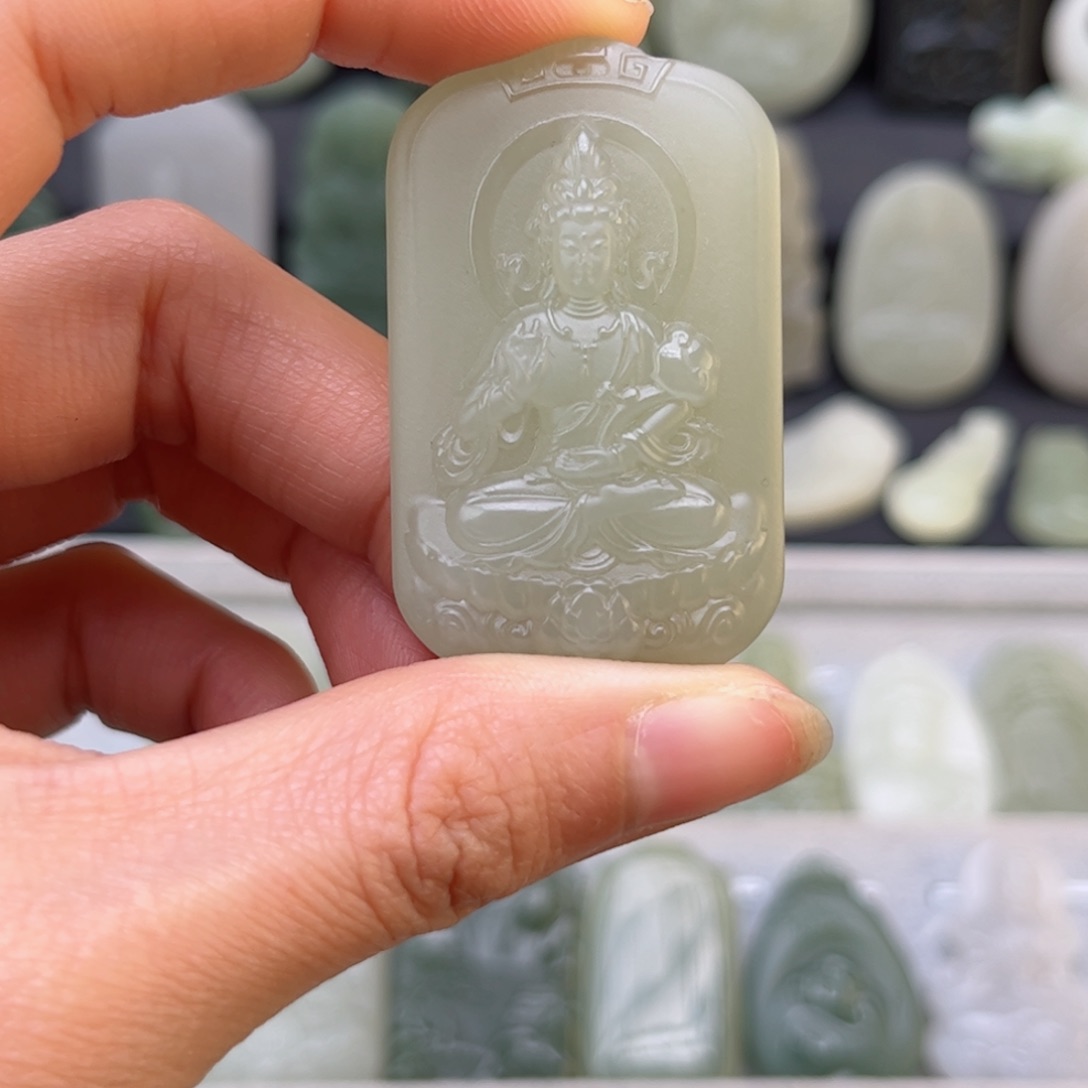 和田玉颈饰未镶嵌五**喵