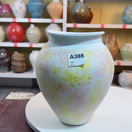 瓶高30口17。陶瓷花瓶摆件。388