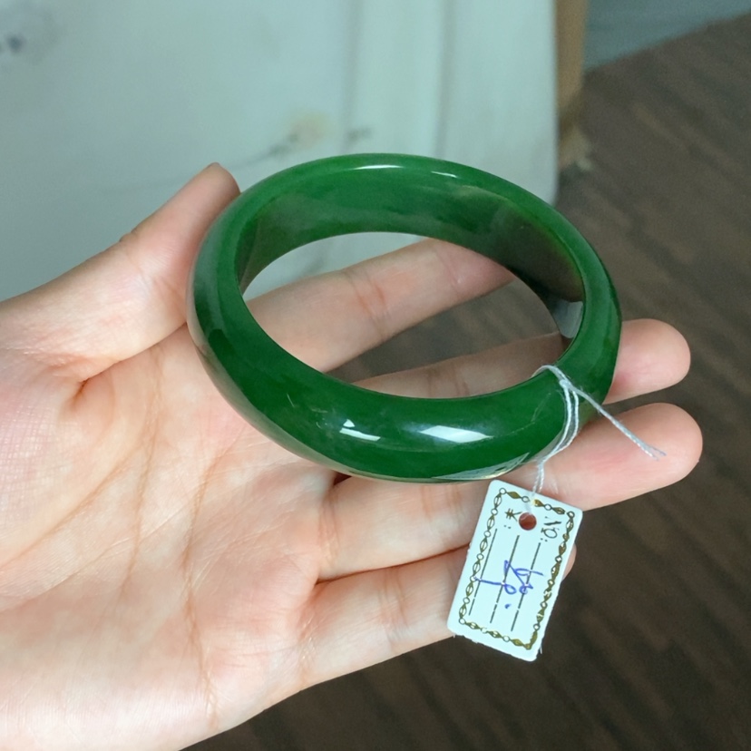 【闪购商品】未镶嵌手镯和田玉（碧玉）