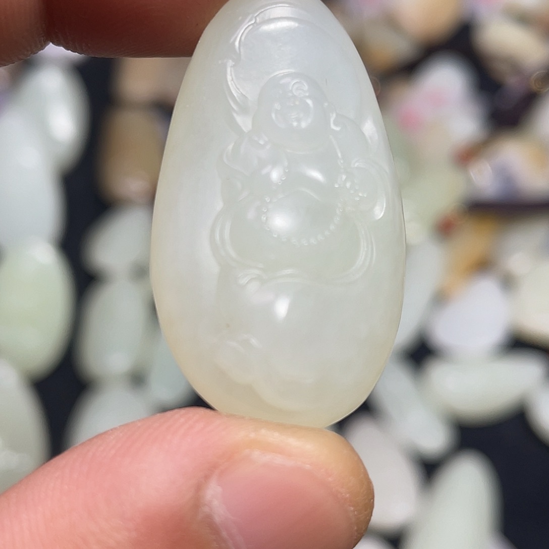 桀***奏和田玉（糖玉）未镶嵌吊坠(不含链)吊坠