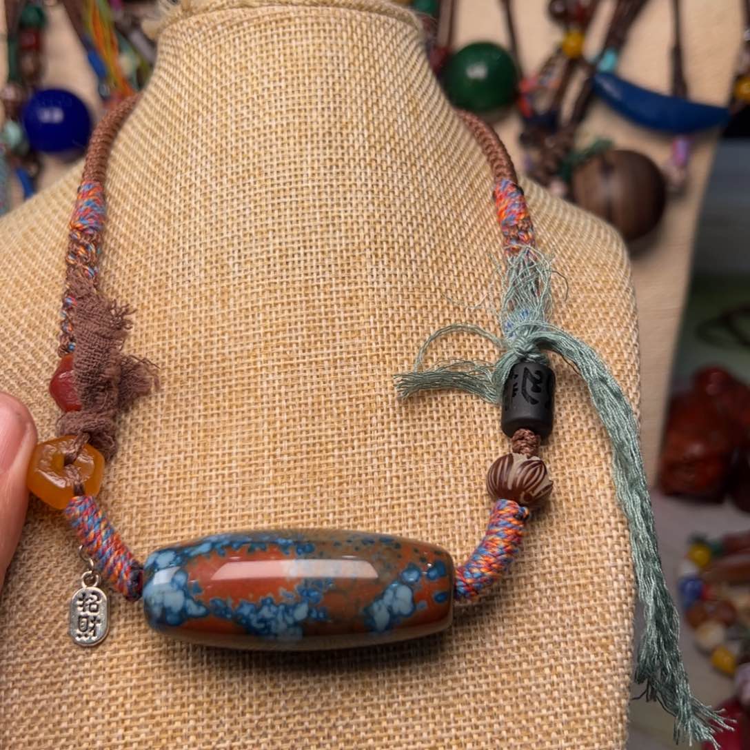 玛瑙/玉髓颈饰未镶嵌